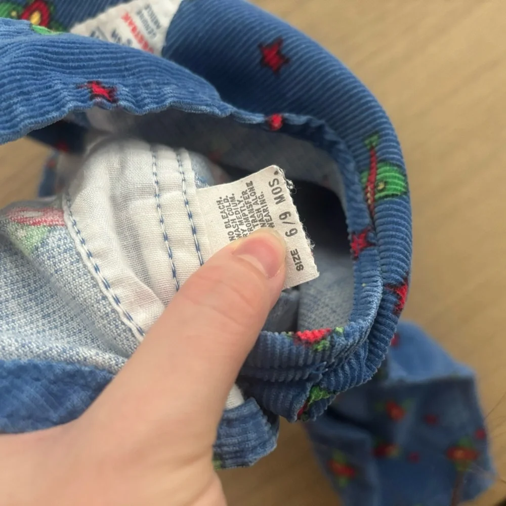 OshKosh B'gosh Kids Blue Overalls size 6/9 Months